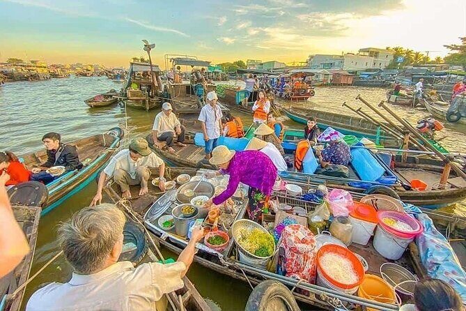 Full-Day in Mekong Delta Floating Market and Local Private Tour - Moving to the Heart of the Mekong