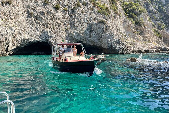 Full day in Positano with Gozzo - The Complete Guide to Your Full Day in Capri with Gozzo