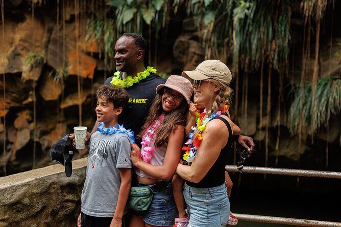 Full Day Island Tour with Hawaiian Leis theme - Transportation, Group Size, and Value