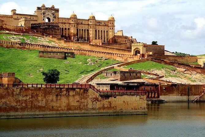 Full-Day Jaipur City Tour with Amber Fort and City Palace - The Pros and Cons