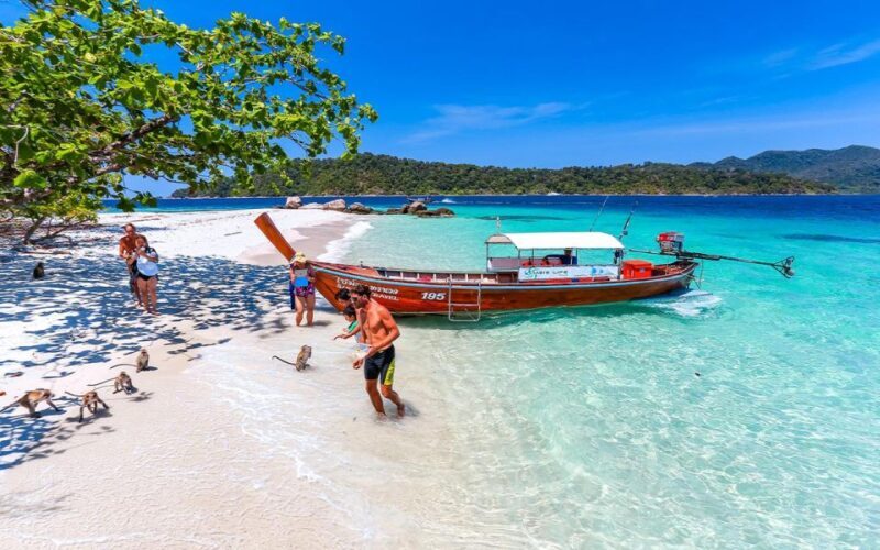 Full-Day Koh Lipe 7 points Snorkeling Experience with Lunch - FAQs