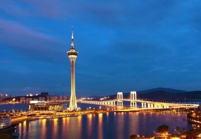 Full Day Macau Sightseeing Tour from Hong Kong (OW by HZM Bridge) - Exploring the Itinerary in Detail