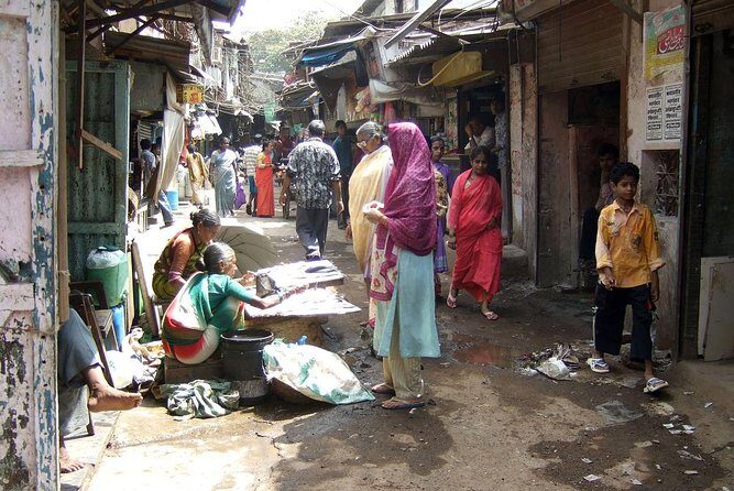 Full Day Mumbai Sightseeing Tour with Dharavi Slum - Exploring Mumbai’s Highlights and Hidden Corners