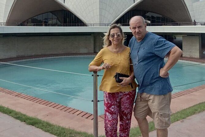 Full Day Old Delhi & New Delhi Sightseeing Tour By Private Car - Exploring Delhi: A Complete and Authentic Day