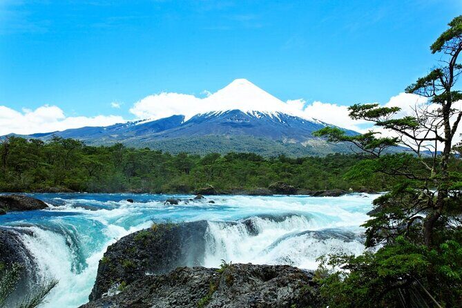 Full-Day Osorno Volcano and Petrohue Falls Small-Group Tour - Key Points
