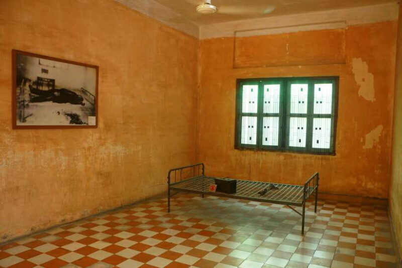 Full Day Phnom Penh City Tour with Private vehicle and guide - The Value of a Guided Cultural and Historical Journey