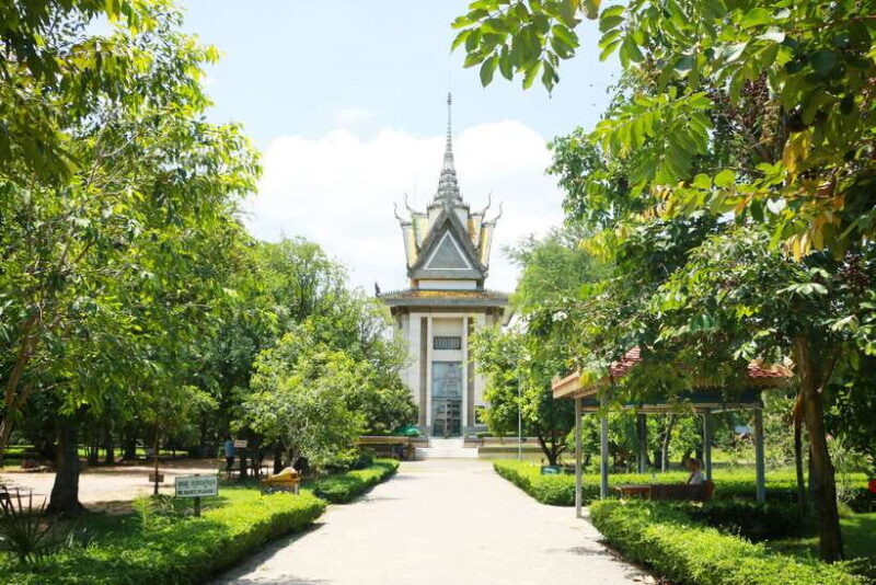Full Day Phnom Penh City Tour with Private vehicle and guide - Who Should Consider This Tour?