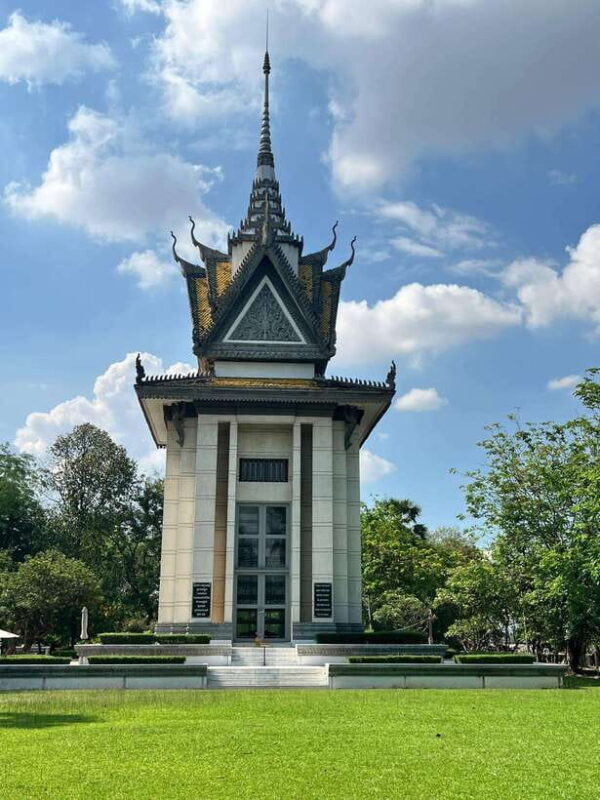 Full-Day Phnom Penh Private Tour (Tour start from Siem Reap) - The Sum Up