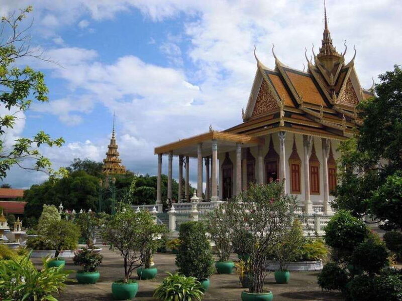 Full Day Phnom Penh Private Tour With Tour Guide - Key Points