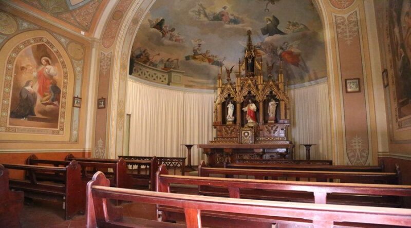 Full Day Pinnacles Desert and New Norcia - Discover Western Australia’s Unique Heritage and Landscape