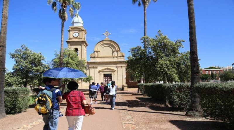 Full Day Pinnacles Desert and New Norcia - Key Points