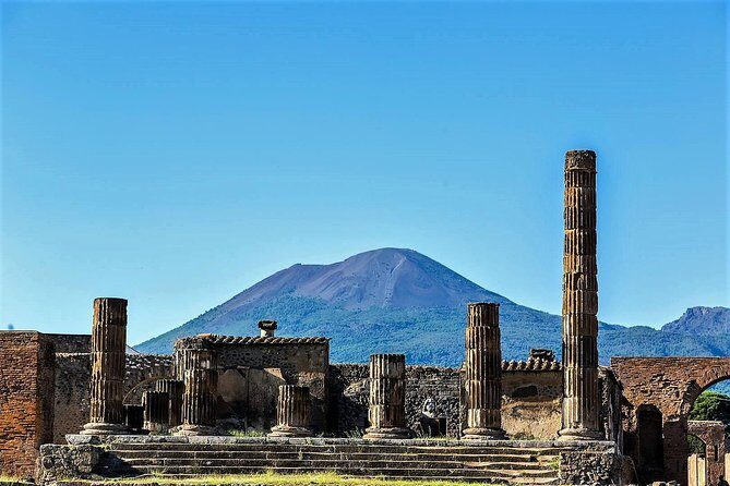 Full-Day Pompeii - Vesuvius - Winery Lunch Experience Private Tour - Exploring the Tour in Detail