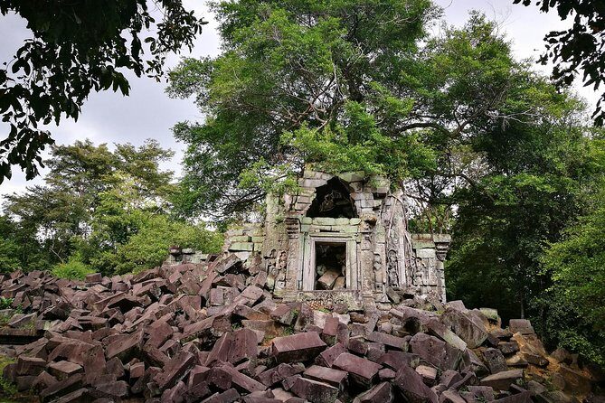 Full-Day Preah Vihear, Koh Ker and Beng Mealea Private Tour - Authentic Experiences and Traveler Praise