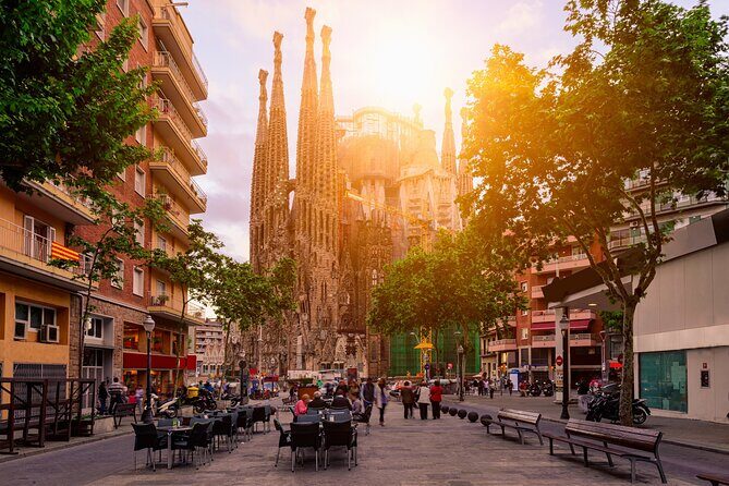Full Day Private Barcelona City Tour - Exploring Barcelona with a Personal Touch