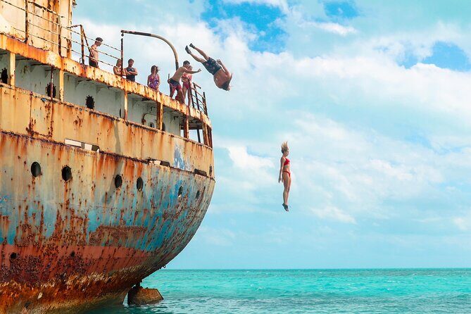 Full Day Private Boat Snorkeling, Sightseeing and Beach BBQ - Who Should Consider This Tour?