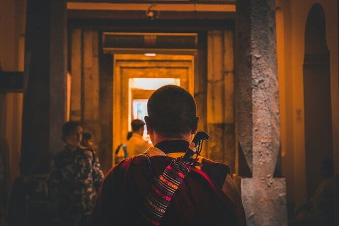 Full-Day Private Bodh Gaya Spirituality Tour from Varanasi - Authentic Experiences and Insights