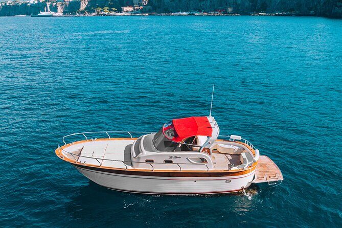 Full-Day Private Capri Boat Tour - Key Points