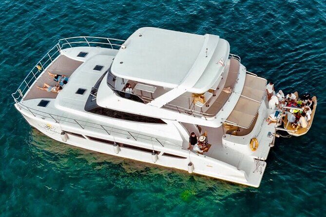 Full day Private Charter to the Southern Islands - Key Points