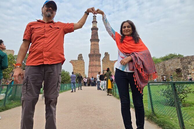 Full Day Private Guided Delhi City tour by Car with Guide - Key Points