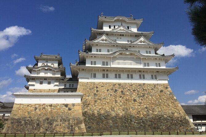 Full-Day Private Guided Tour to Himeji Castle - Exploring Japan’s Feudal Heritage and Natural Beauty