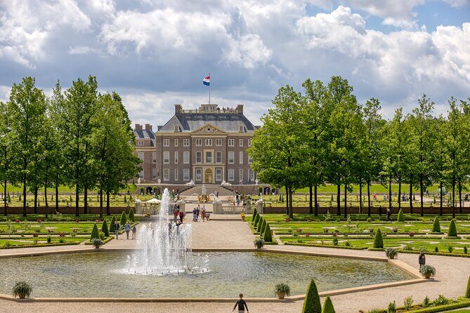 Full-Day Private Historic Royal Tour around Palaces and Castles - Practicalities and Value