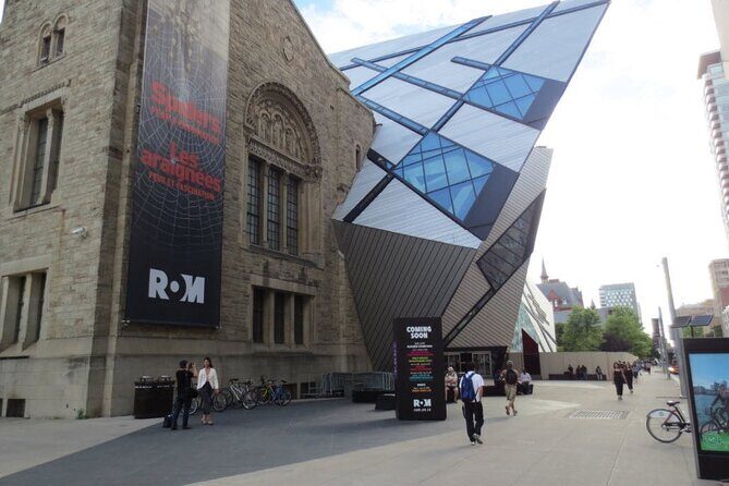 Full Day Private Sightseeing Tour in Toronto - Who Will Love This Tour?
