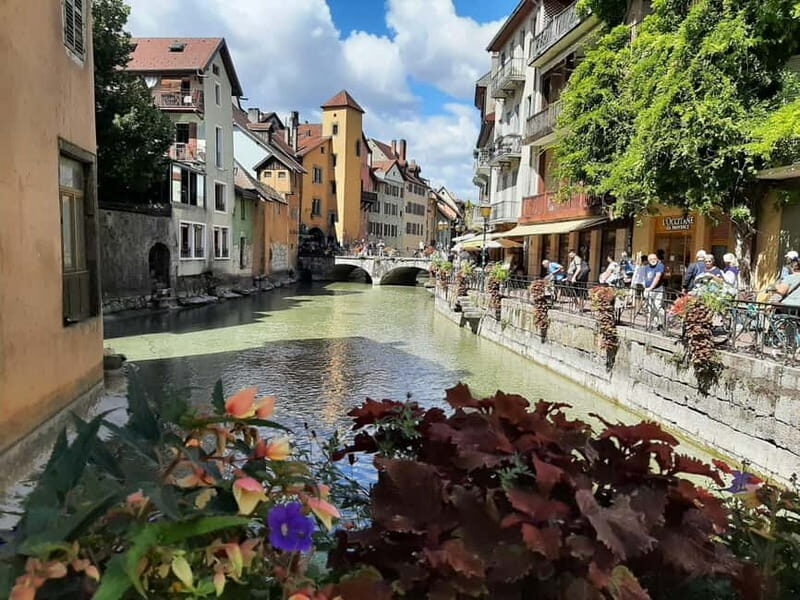 Full-day private tour from Geneva to Annecy - Discovering Annecy: A Glimpse of France’s Venice of the Alps