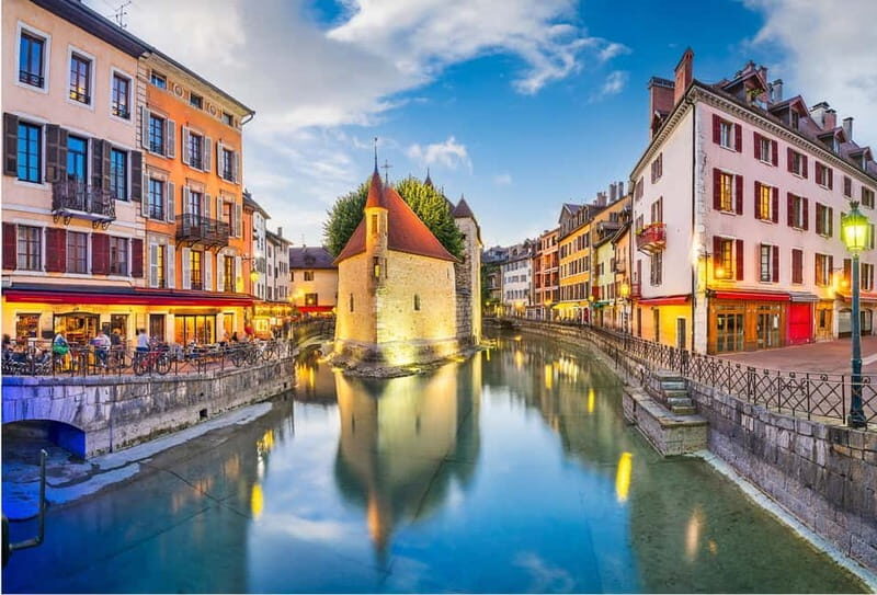 Full-day private tour from Geneva to Annecy - The Highlights of Your Day in Annecy
