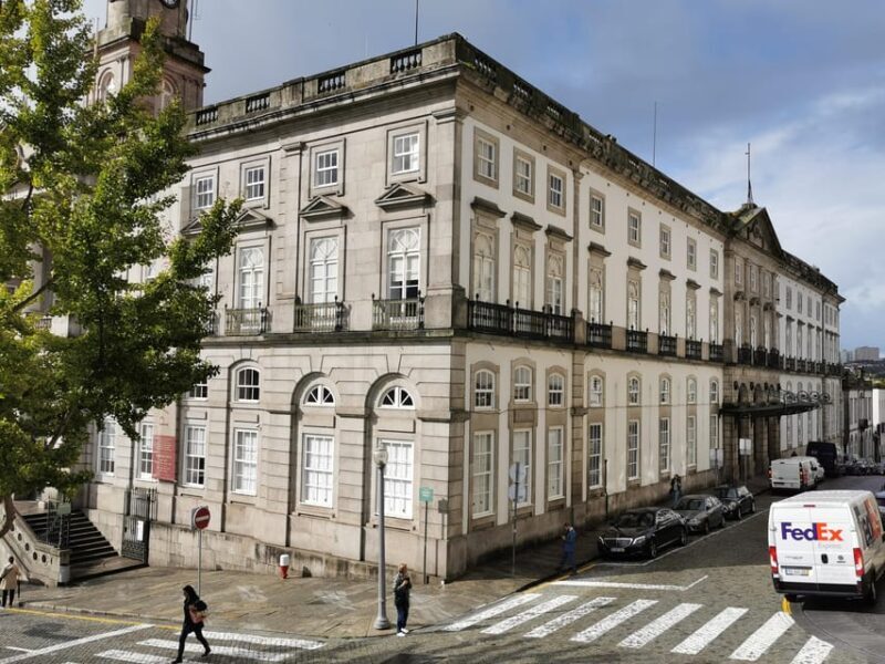 Full Day Private Tour from Lisbon to Porto - FAQ