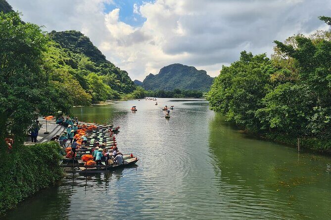 Full Day Private Tour in Ninh Binh - Halong Bay On Land - The Authentic Experience
