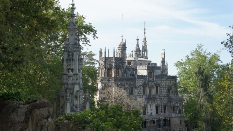 Full-day Private tour in Sintra and important landmarks - Key Points