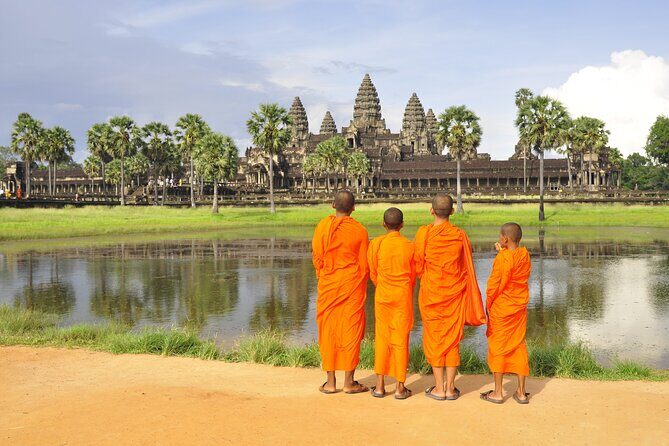 Full-Day Private Tour of Angkor Wat with Pick Up - A Deep Dive into the Tour Experience