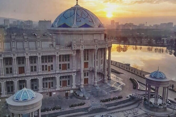 Full Day Private Tour of Dushanbe City and Hissor Fortress - Who Should Consider This Tour?