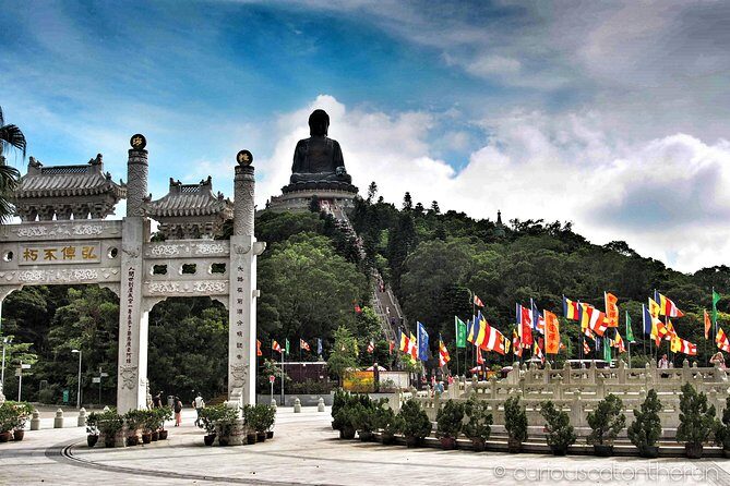 Full-Day Private Tour of Lantau Island including Big Buddha and Tai O - An In-Depth Look at the Full-Day Private Lantau Island Tour