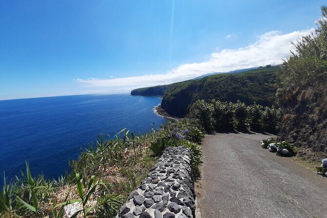 Full Day Private Tour Sete Cidades/Lagoa do Fogo/Furnas - An Introduction to the Full Day Private Tour of São Miguel