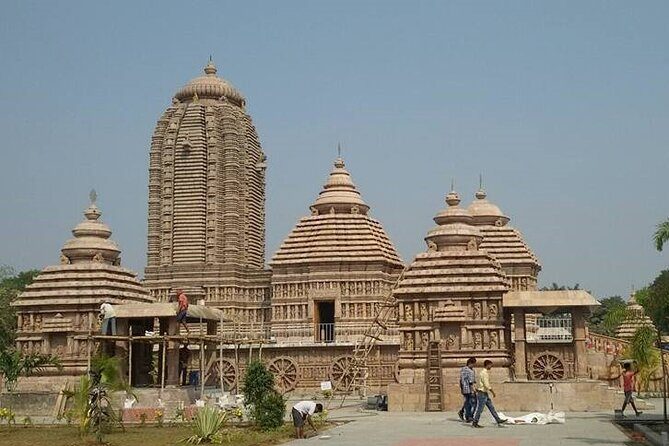 Full Day Private Tour to Konark Temple and Puri from Bhubneswar - What Makes This Tour Stand Out?
