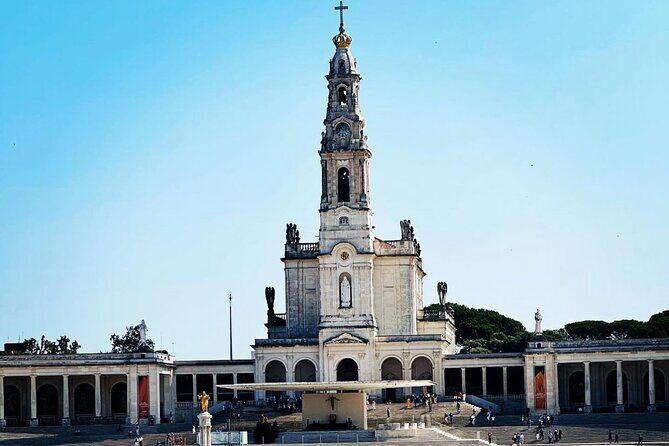 Full Day Private Tour to Nazaré, Óbidos, Fátima and Batalha - Frequently Asked Questions (FAQs)