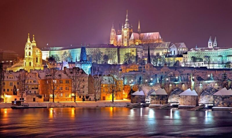 Full-Day Private Tour to Prague from Vienna - Authentic Traveler Perspectives