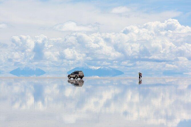 Full day private tour to Salar de Uyuni - A Detailed Look at the Salar de Uyuni Private Tour