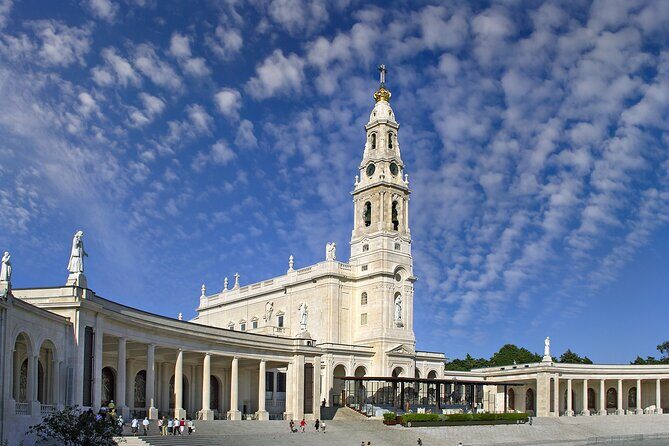 Full Day Private Transfer - From Lisbon to Porto Tour - FAQs