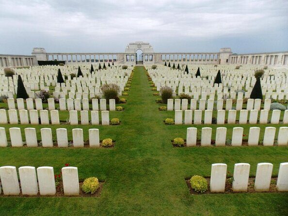 Full-Day Private WW1 Australian Battlefield Day Tour from Amiens - Experience the Western Front: A Comprehensive Review of the Full-Day Private WW1 Australian Battlefield Tour from Amiens
