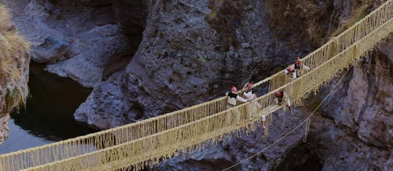 Full Day || Qeswachaka Inka Bridge || Group tour + lunch - Exploring the Wonders of Qeswachaka and the Andean Lagoons