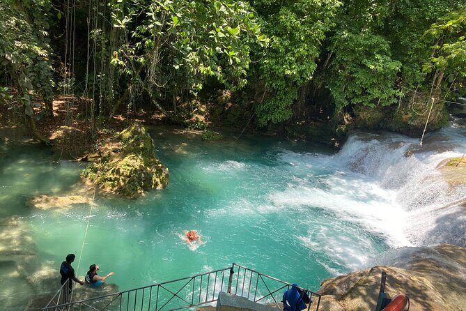 Full Day Rafting, Horse Back Riding and Blue Hole in Jamaica - A Comprehensive Look at the Full Day Experience