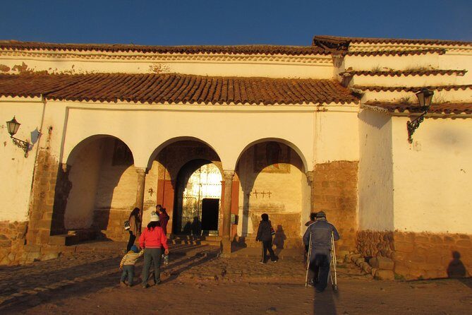 FULL DAY SACRED VALLEY TOUR (Just for your family) - Ollantaytambo: Fortress and Living Inca Town