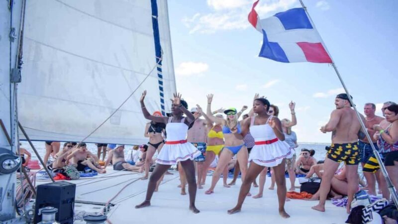 Full-Day Saona Island Excursion with Catamaran Party - Key Points