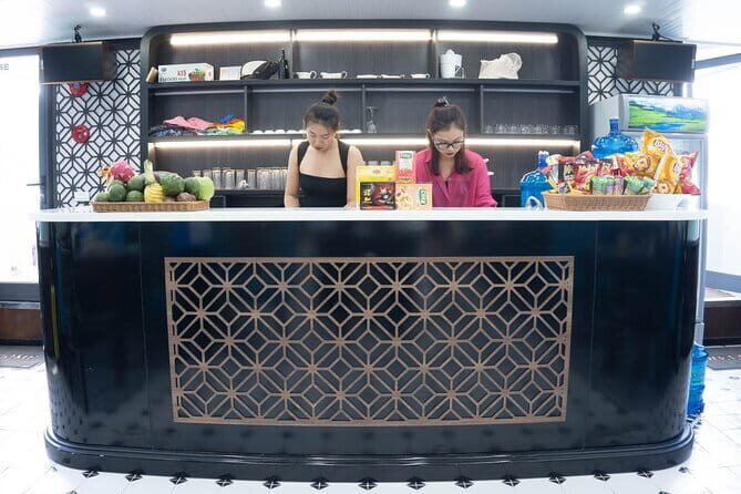 Full Day Sea Star Cruise to Lan Ha-Ha Long Bay Viet Hai village - Key Points