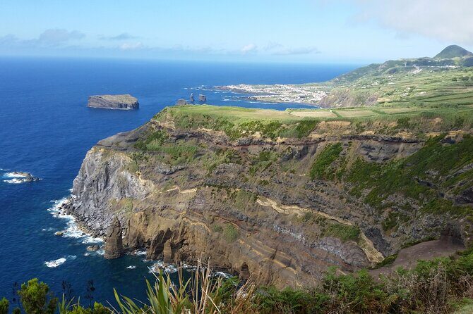 Full-Day Sete Cidades Crater Lake and Fire Crater Lake Private Tour - Exploring São Miguel in Depth: What to Expect