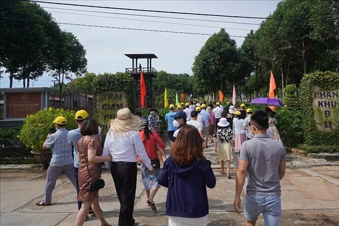 Full Day Shared Tour of Phu Quoc Southern with Lunch - Key Points