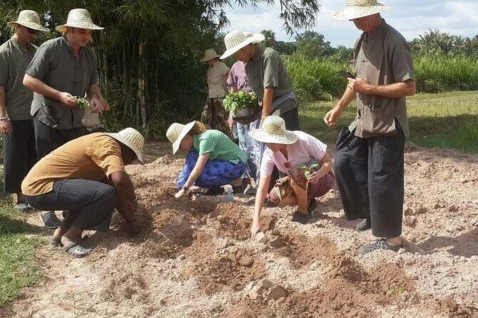 Full Day Siem Reap Farm Tour with Cooking Class and Monk Blessing - FAQ