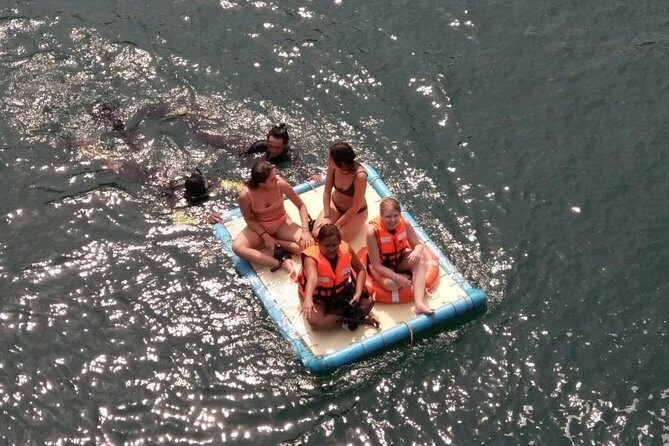 Full day snorkeling adventure around Koh Tao - Snorkeling at Shark Bay & Aow Leuk (Morning)